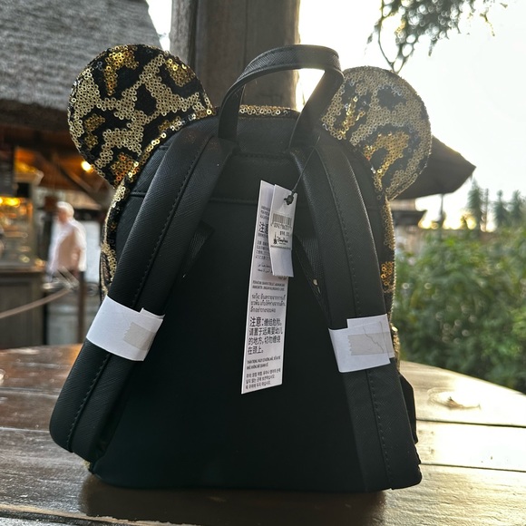 Disney Parks Animal Kingdom Leopard Print Loungefly backpack - Picture 2 of 4